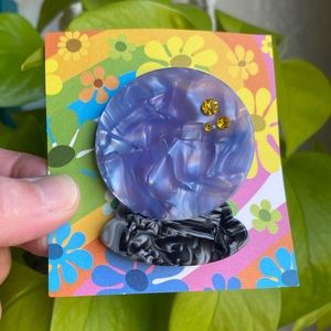 💎🔮Crystal ball🔮 hair clip with rhinestone embellishments💎